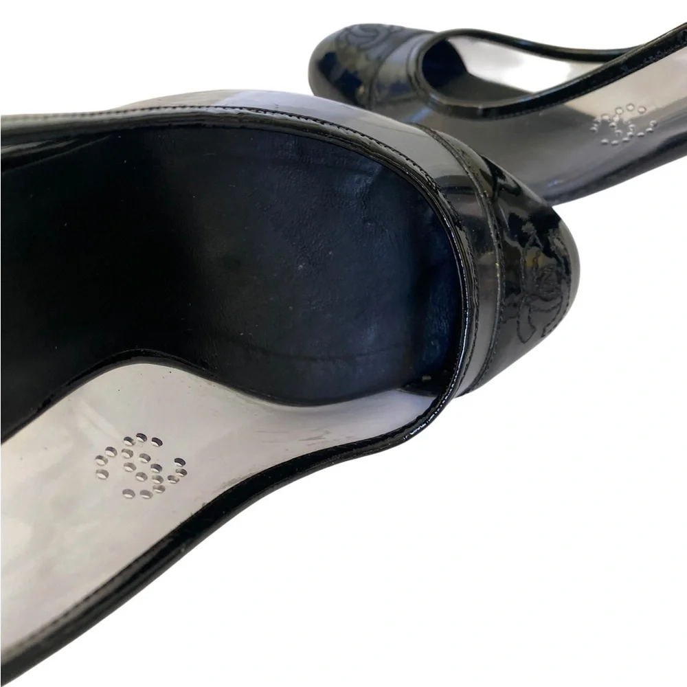 CHANEL Black Patent Leather & Clear PVC Cap Toe Pumps – Iconic CC Logo size 39